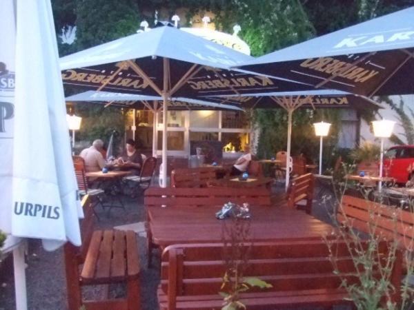Hotel Restaurant Zur Hexe Uberherrn Bagian luar foto