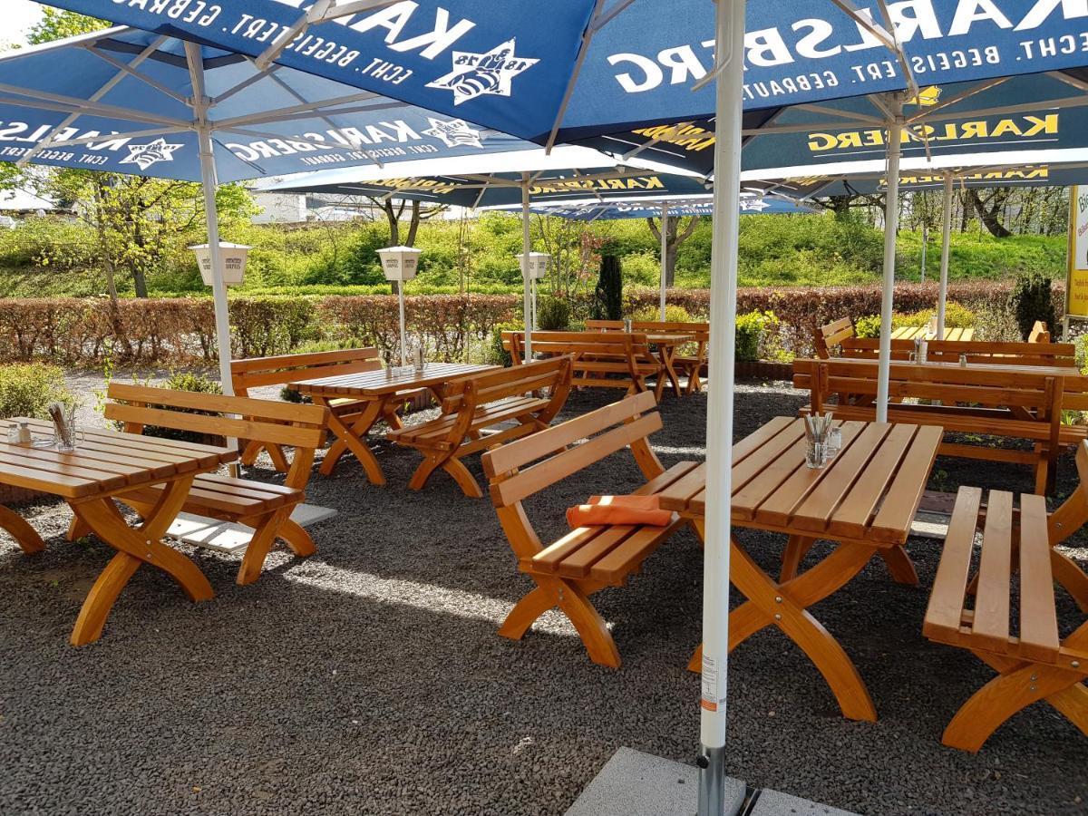 Hotel Restaurant Zur Hexe Uberherrn Bagian luar foto
